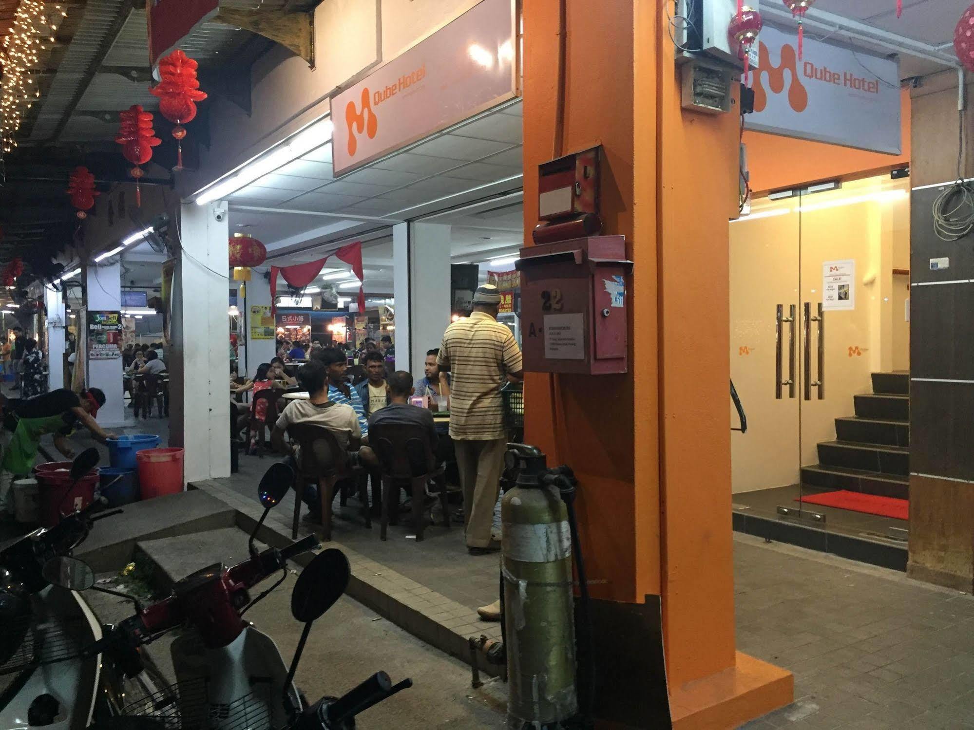 M Qube Hotel Sungai Dua Bukit Kültér fotó